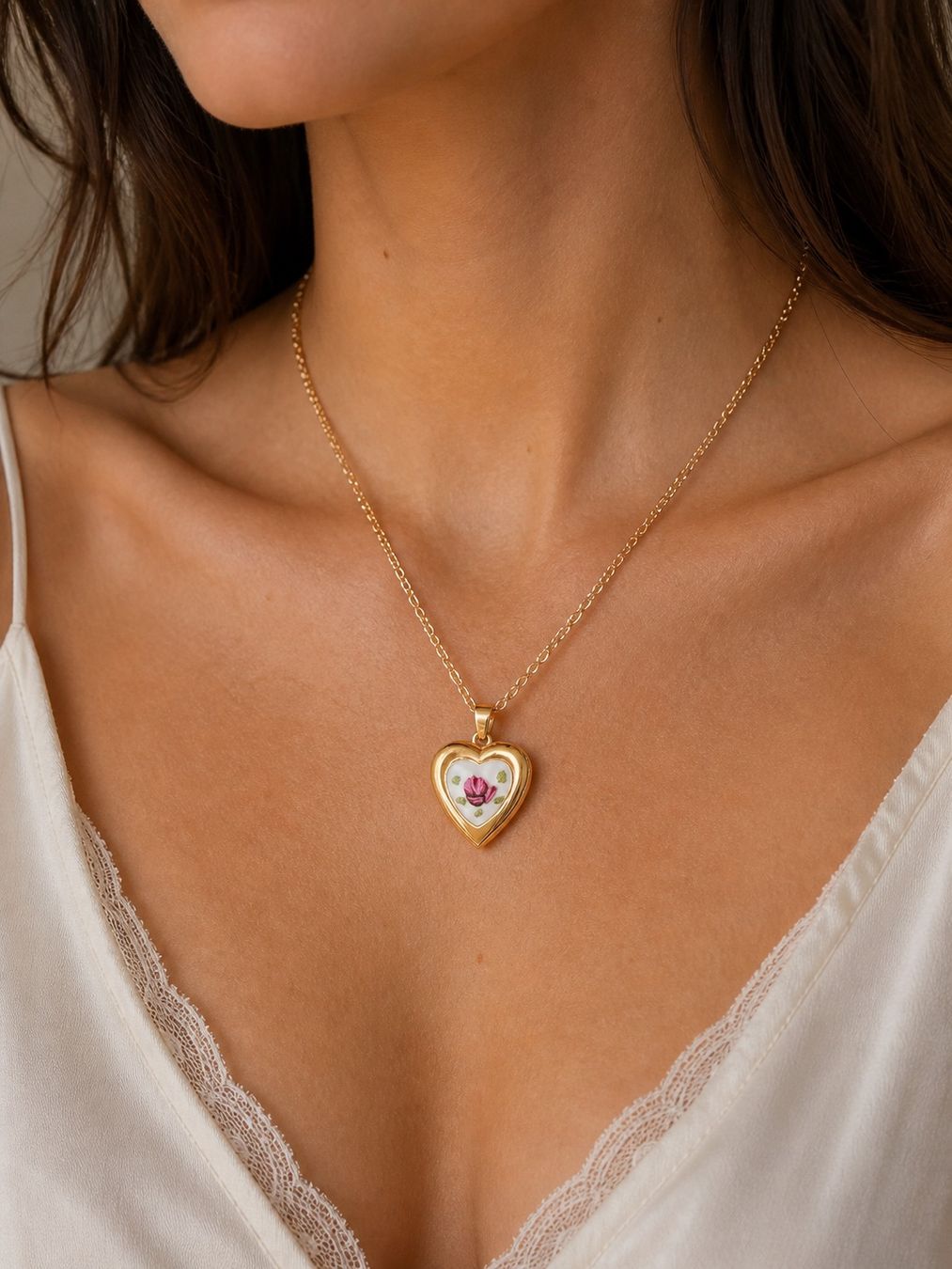 Ketten: Collier Coeur Vintage Doré avec Rose – Neu und originalverpackt aus St-Maurice von Sandrinette123 2
