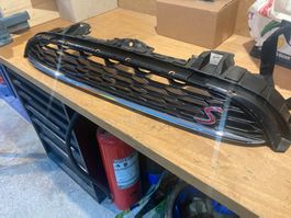 Mini Cooper S Grill F55 und F56