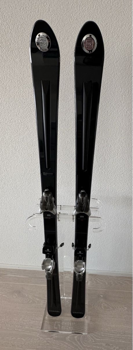 Sci: CHANEL Ski Neu * mit Bindung – Nuovo (secondo la descrizione) da Steckborn venduto da ayvel