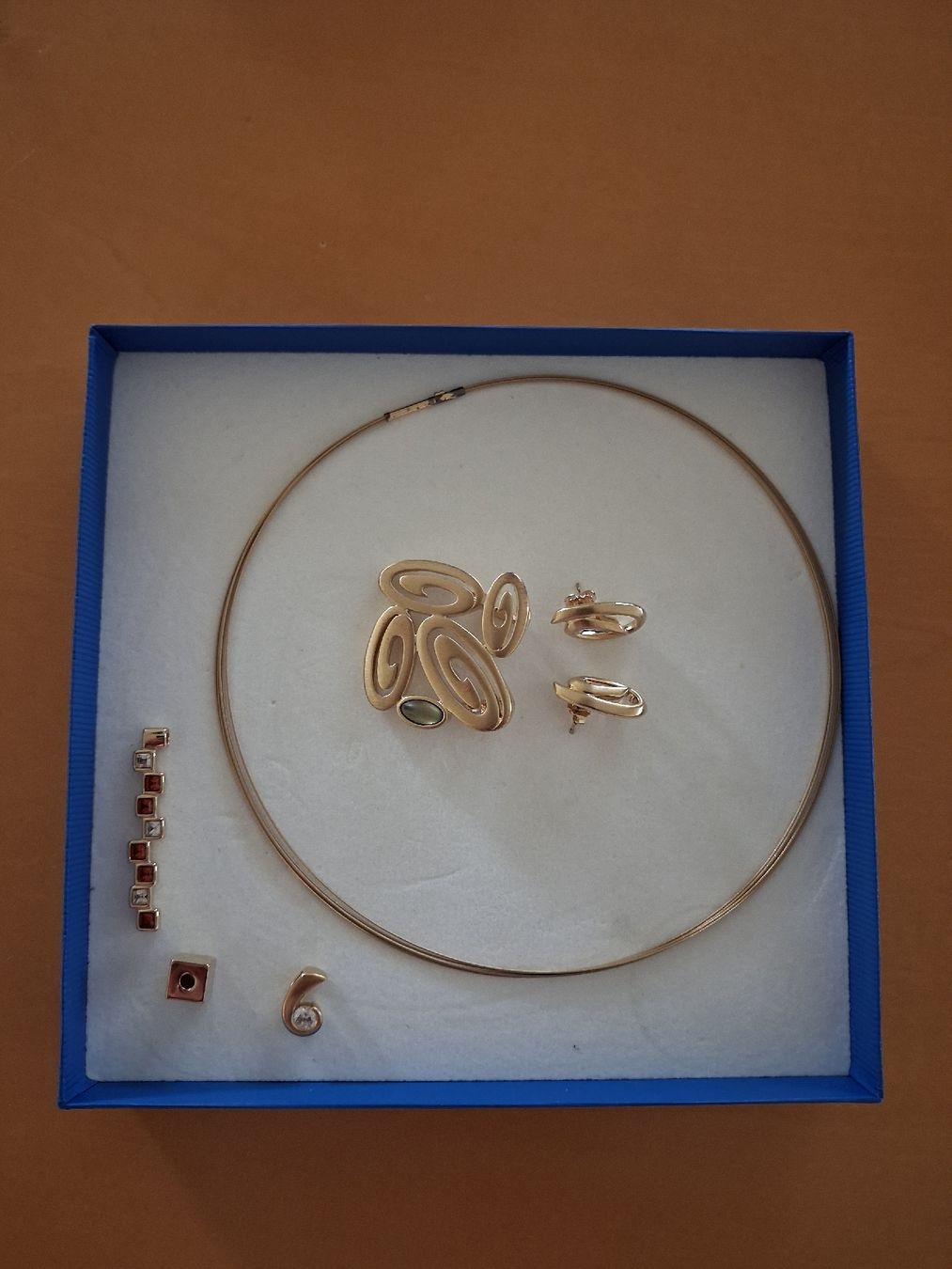 Pierre Lang Altri gioielli: lot de bijoux Pierre Lang doré  – Usato da Villars-le-Grand venduto da mescal01