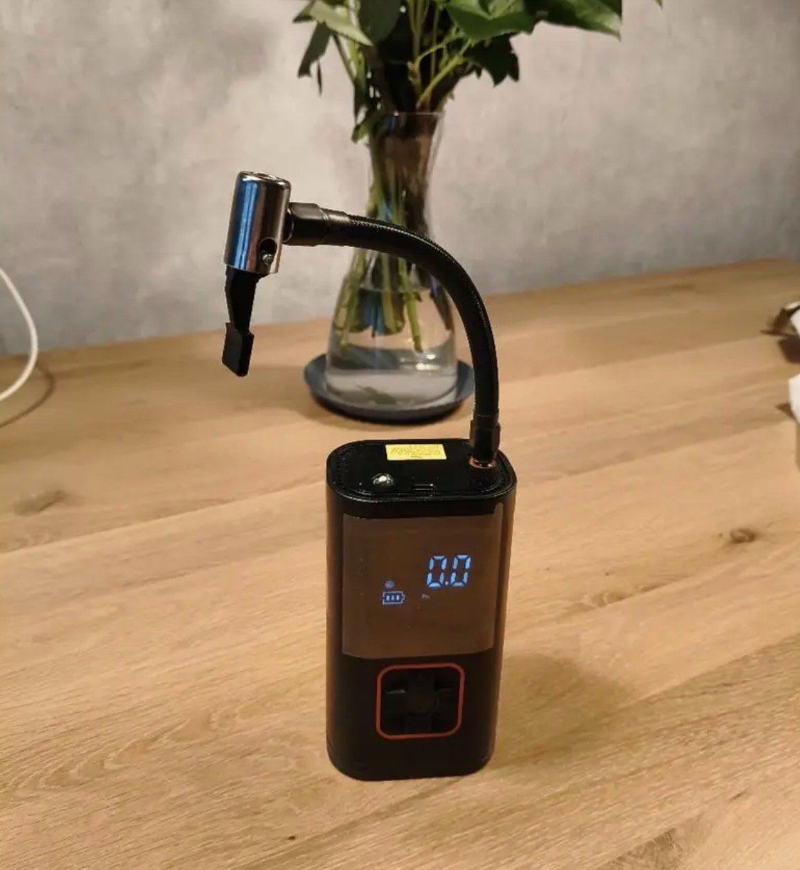 Pumpen: Gonfleur de pneus portable 150 PSI, pour voiture, vélo, m... – Neu und originalverpackt aus Thônex von BrYu 9