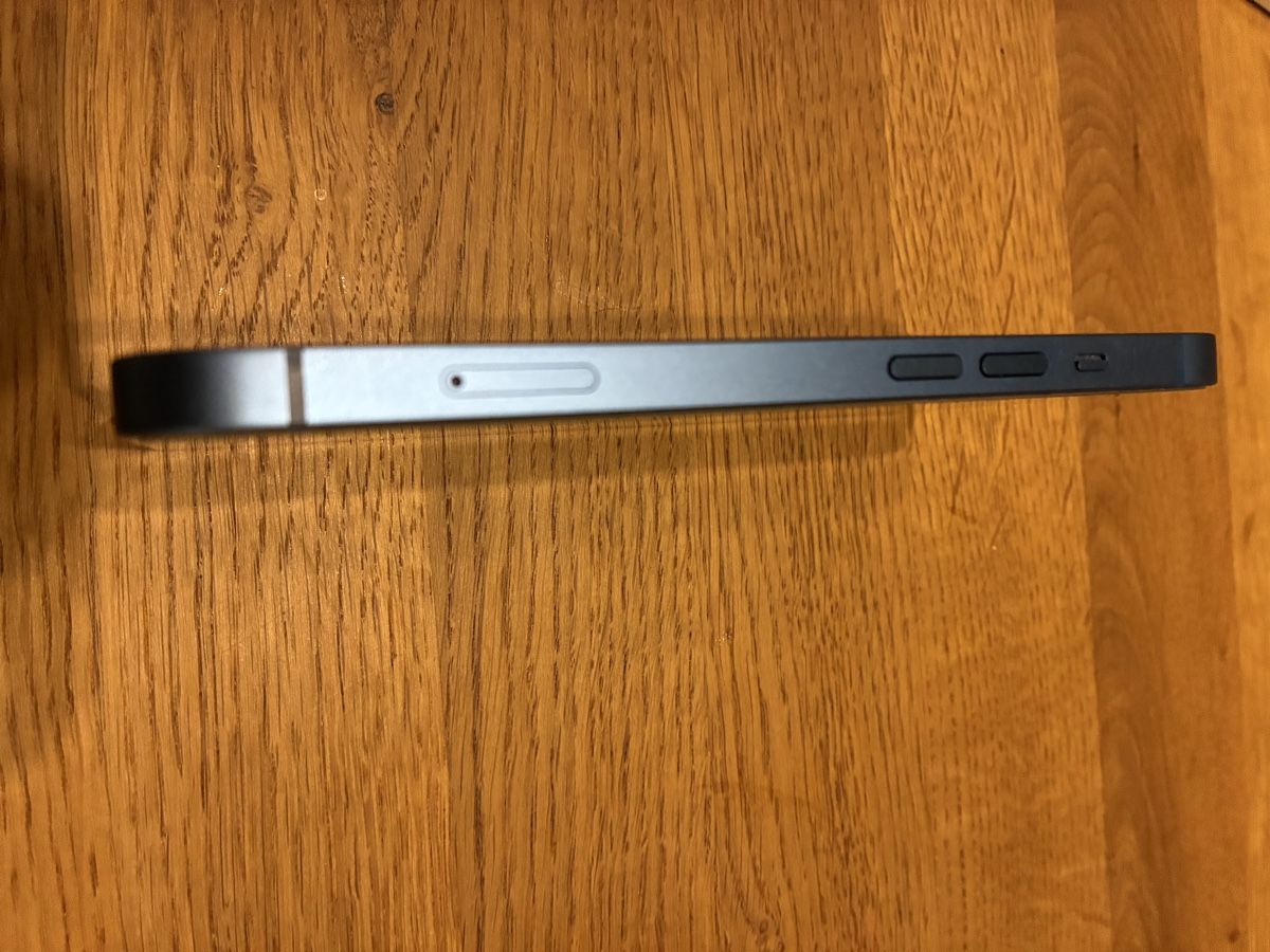 Apple Telefoni cellulari / Smartphones: Iphone 13 Blau 256 GB wie neu. – Usato da Münchenstein venduto da pricehouse 4