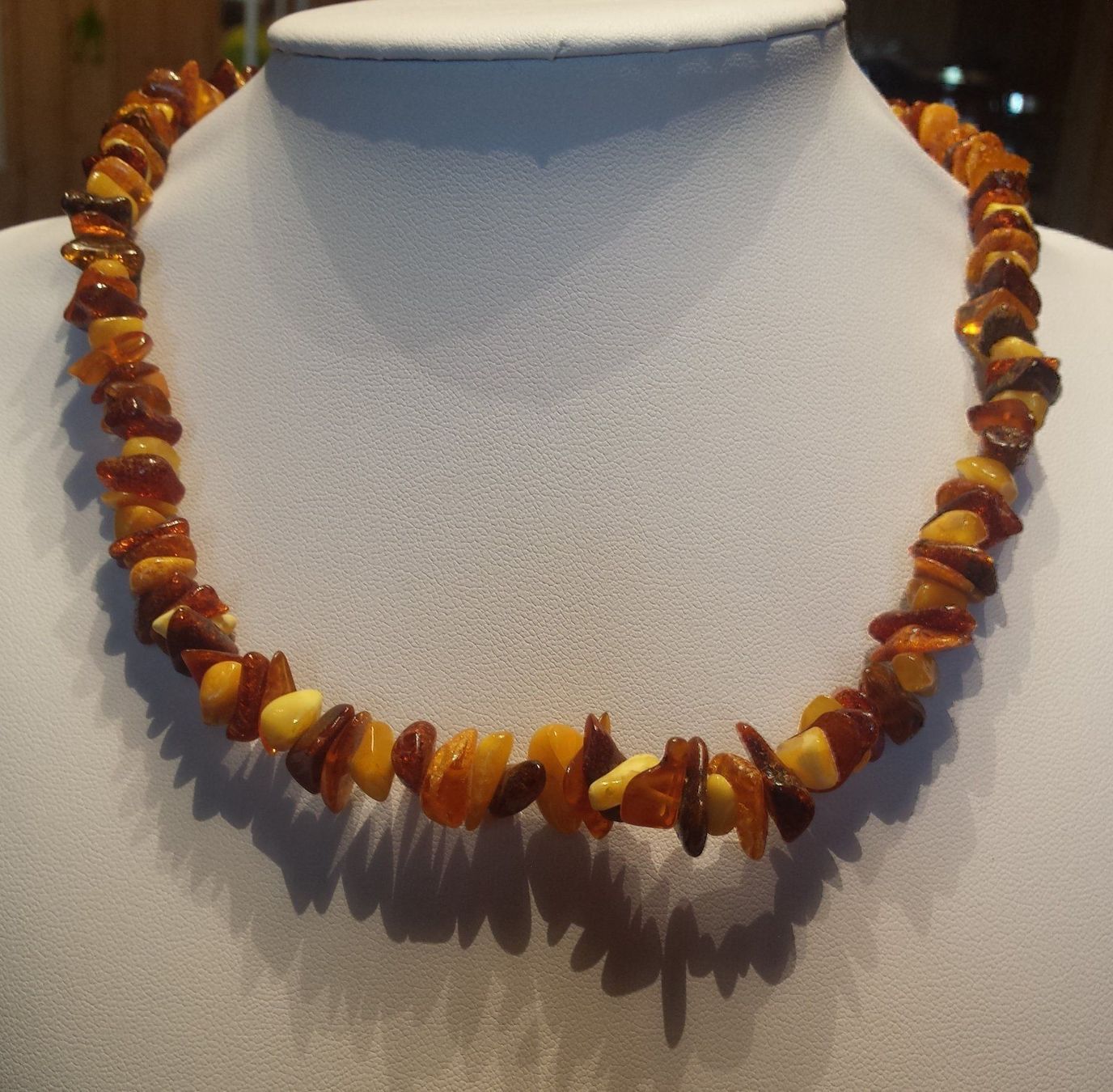 Catenine: Antik Natur Bernstein Kette Collier – Usato da Matten b. Interl venduto da alleswasgutist