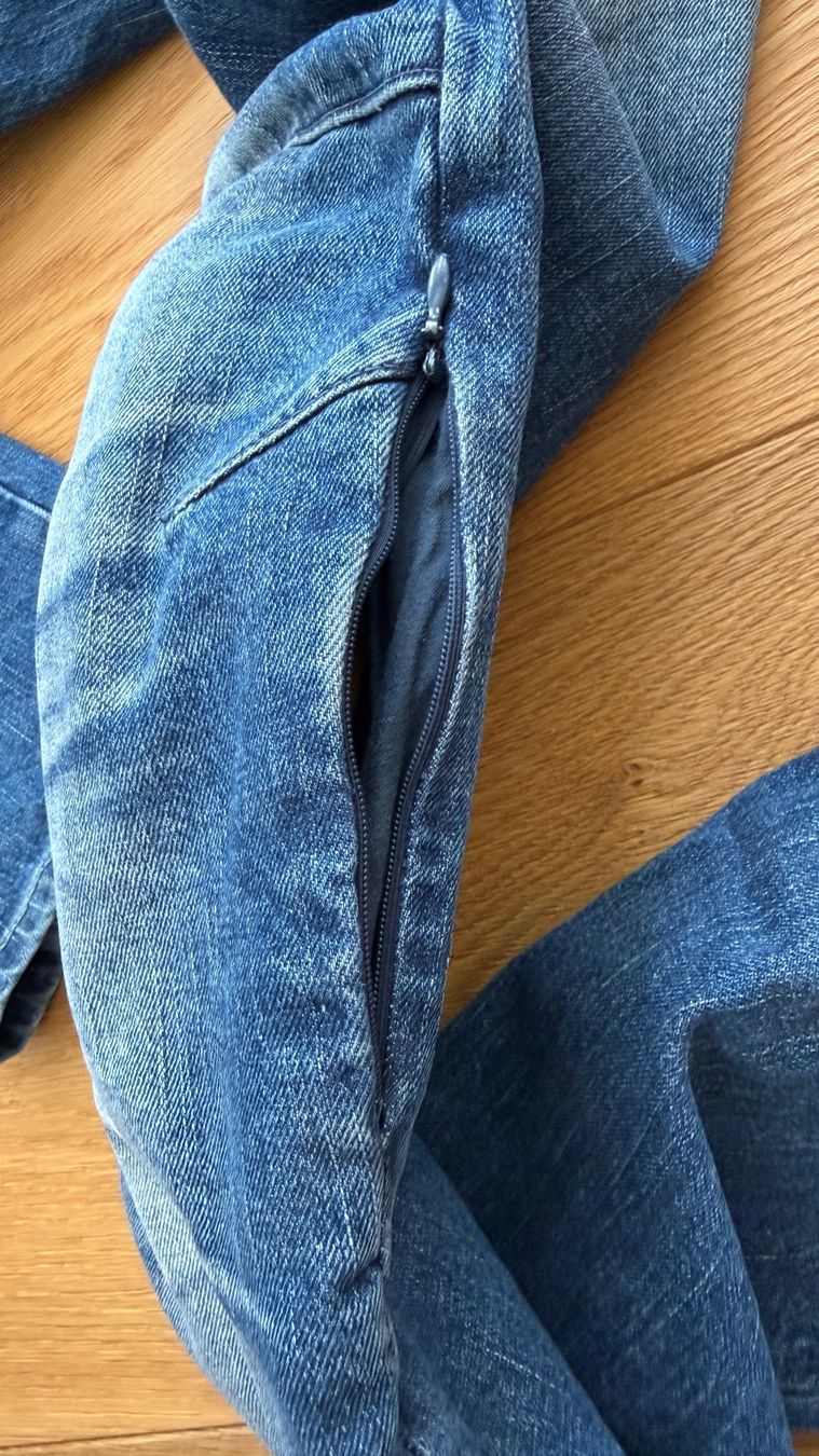 Pantaloni: Touratech Motorrad-Jeans mit Protektoren – Usato da Schwellbrunn venduto da GuyLeBlanc 5