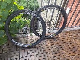 Mavic Crossroc komplettes Räder Set 29 zoll