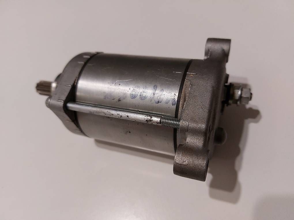 Toutes les pièces détachées moto: Motorrad Starter Mitsuba SM18 12V – D'occasion à Höchstetten par gurtch5