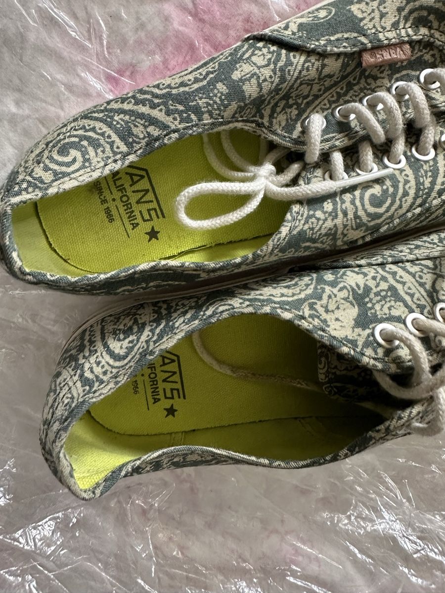 Vans Scarpe da uomo: Vans Schuhe gr 42 – Usato da Uster venduto da bek_v2ct 2