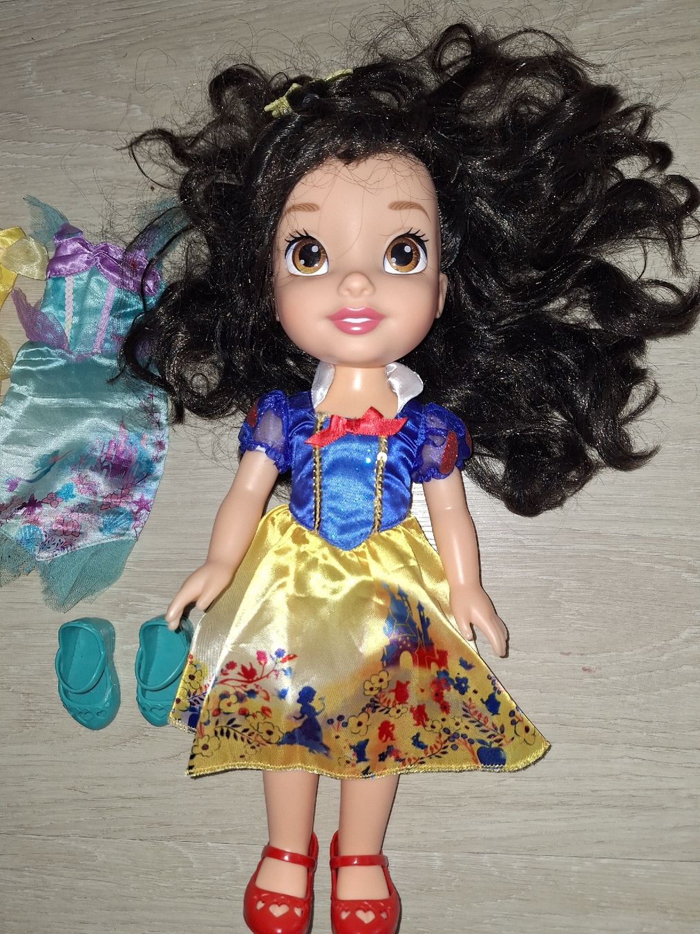 Bambole: Puppe Schneewittchen mit Disney Kleider Set – Usato da Egerkingen venduto da Niceli1 2