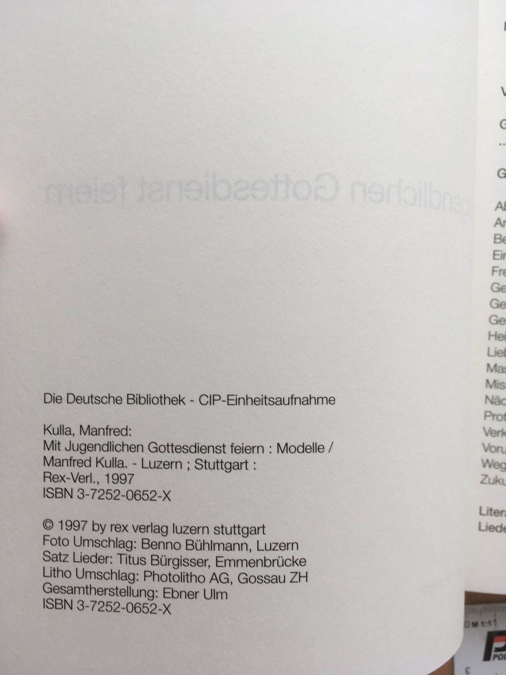 Libri: Mit Jugendlichen Gottesdienst feiern – Nuovo (secondo la descrizione) da Grenchen venduto da Kogi7 2