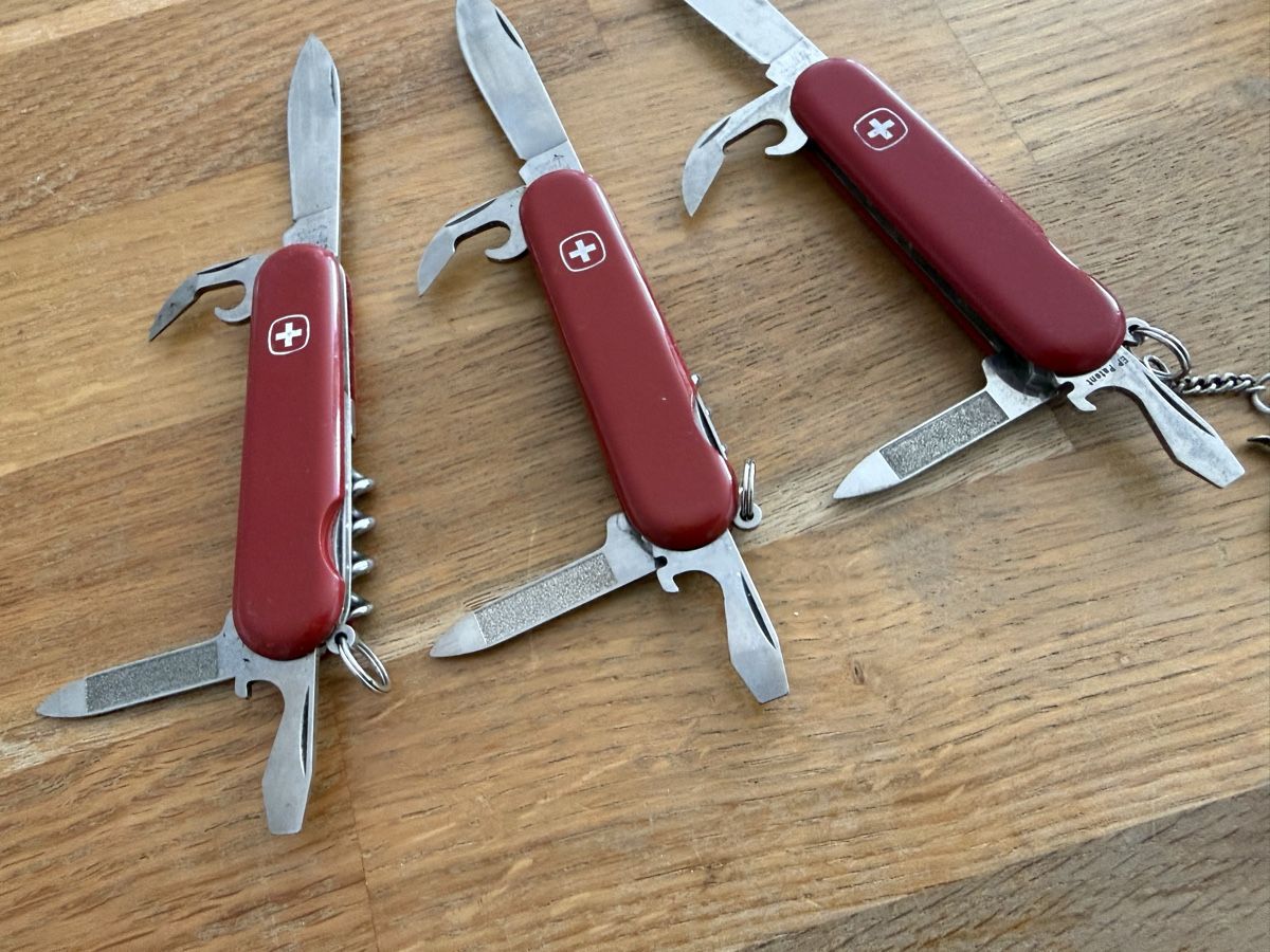 Wenger Taschenmesser: 3 Taschenmesser Wenger Sackmesser – Gebraucht aus Goldach von Messerguru 3