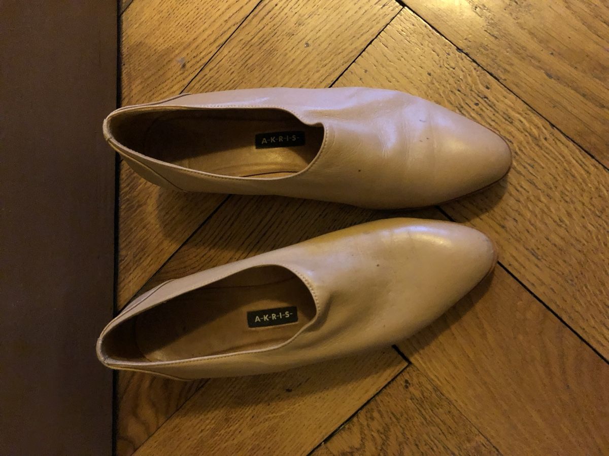 Scarpe da donna: AKRIS Schuhe, Beige, Grösse 38 – Usato da Basel venduto da Kalleskaviar