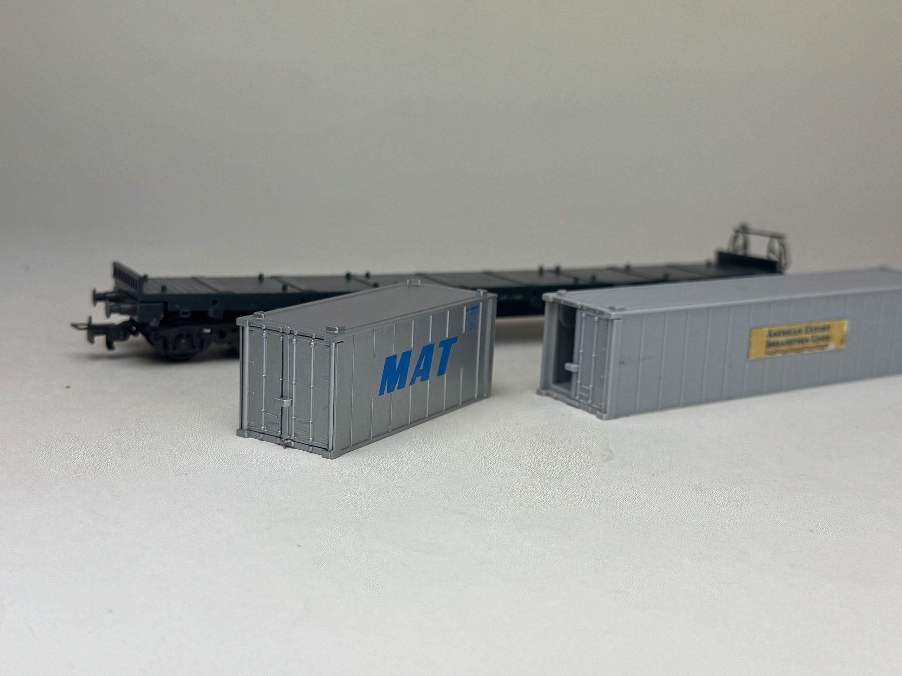 Liliput Modellini di ferrovie: Liliput Containerwagon  Container Mat Sea Containers – Usato da Elm venduto da Wikmtz 3