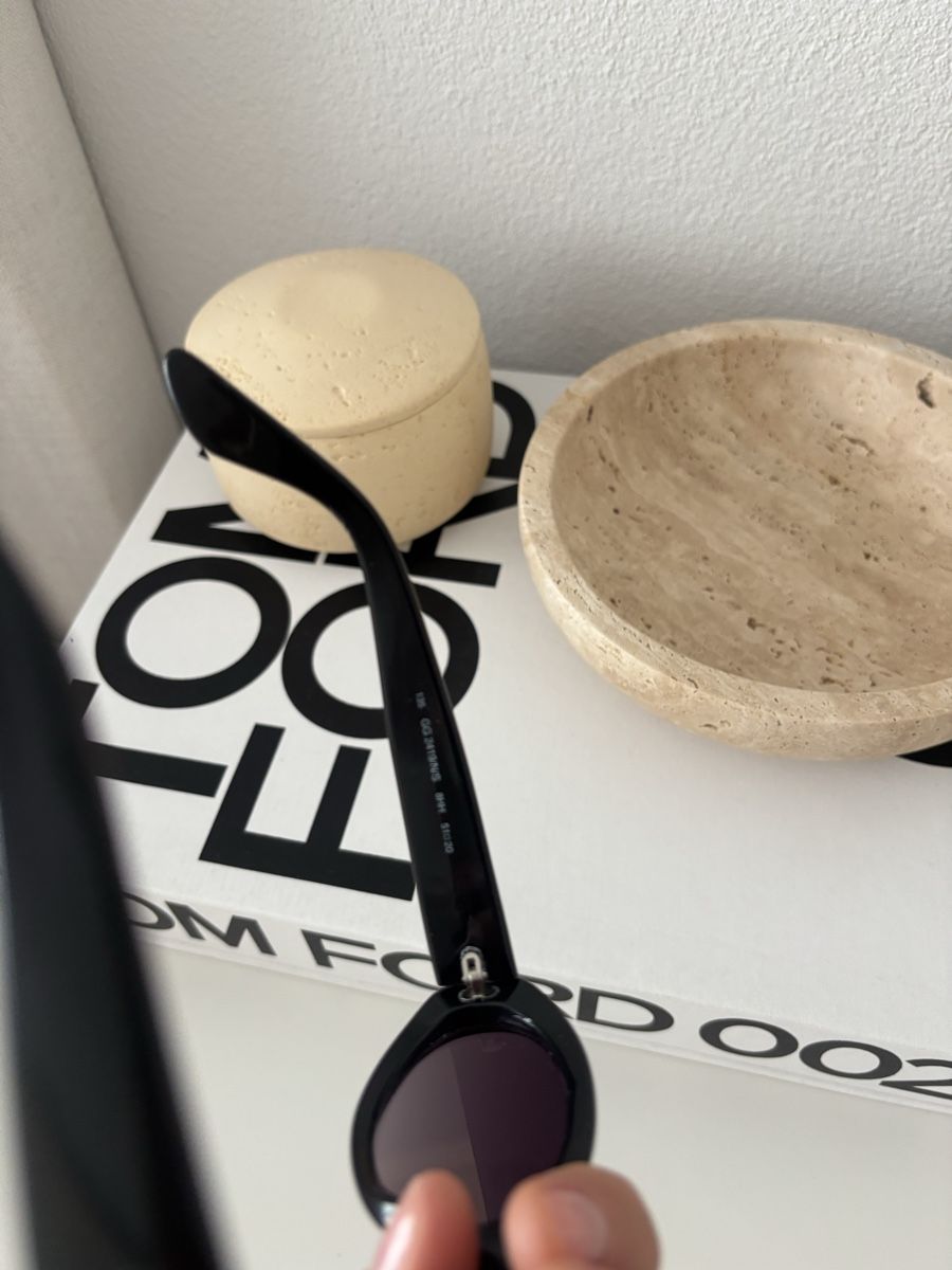 Gucci Brillen & Gläser: GUCCI Oval Vintage Sunglasses  – Gebraucht aus Horgen von lme_8kj7 4