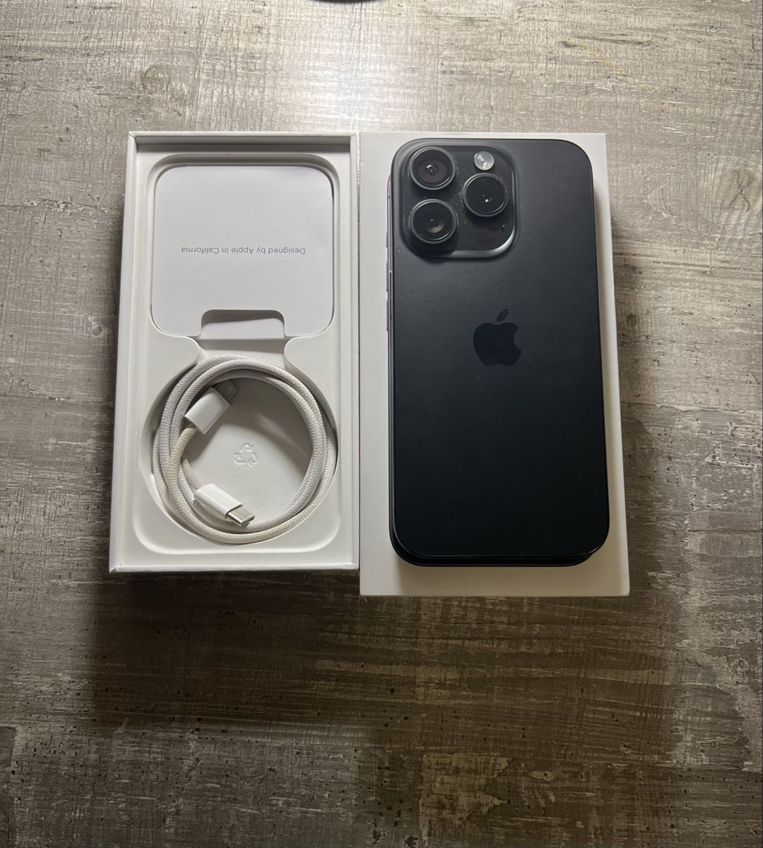 Apple Telefoni cellulari / Smartphones: I phone 15 pro 1TB – Usato da Neuhausen venduto da anw_dcq9 3