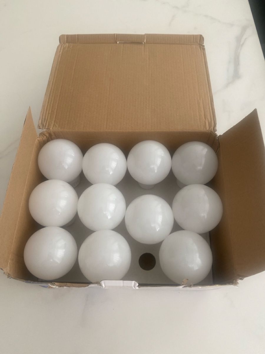 Kronleuchter & Deckenlampen: 11x LED Leuchtmittel A21 E27  – Gebraucht aus Zürich von Gezerlife 1