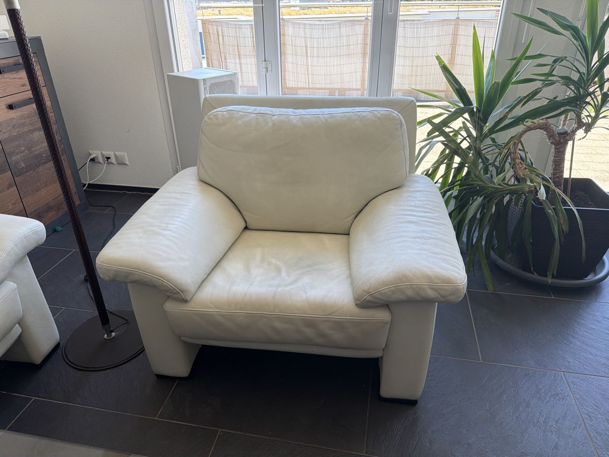 Divani: Ledersofa 3-Sitzer weiss mit Sessel – Usato da Wetzikon ZH venduto da philippe_22 2