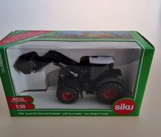 Siku Fendt 942 Vario mit Frontlader, 1:50, Neu