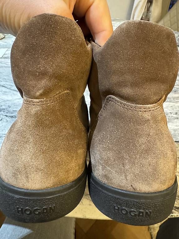 Herrenschuhe: Élégante basket montante Hogan en daim marron clair – Gebraucht aus Genève von Lakeland98 2