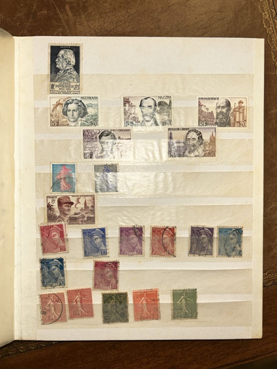 Tutti i francobolli: Collection de timbres anciens – Usato da Montreux venduto da Ciel1820