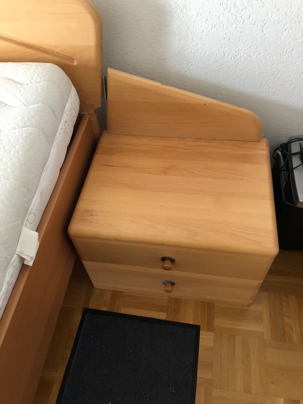 Letti: Komplettes Doppelbett mit Nachttischchen Holz – Usato da Erlen venduto da astra2013 5