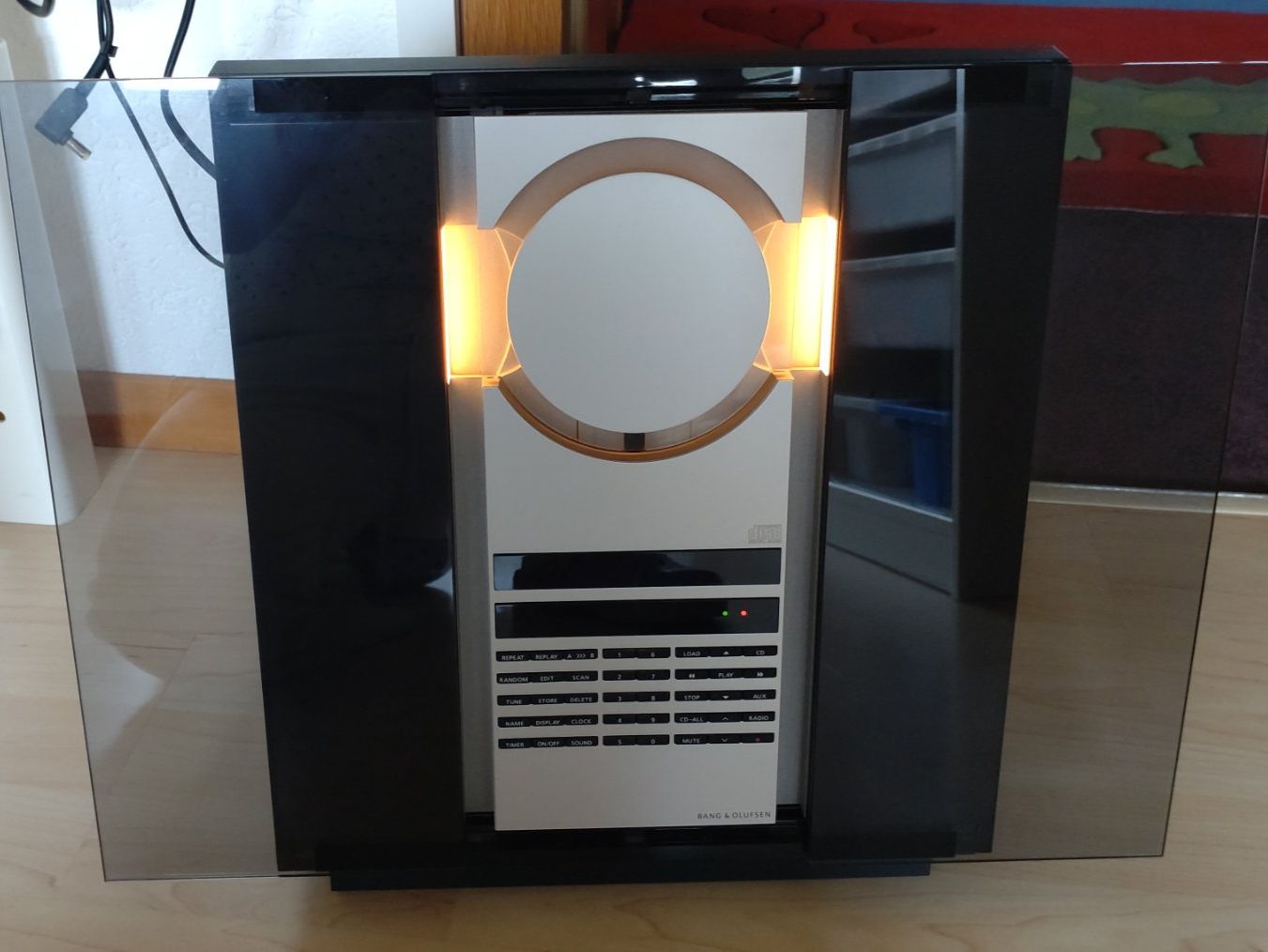 Bang & Olufsen Lecteur multimedia & Streamer: BeoSound 3000 Ouverture B&O – D'occasion à Vuadens par Tsaberli1