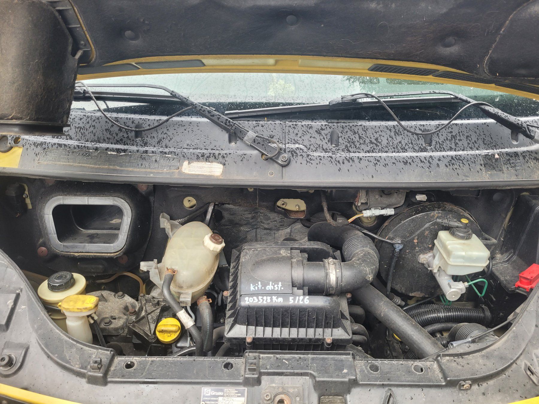 Renault Veicoli da campeggio: Renault Master aménagé L3H2 2.5 DCI120 – Usato da Haute-Nendaz venduto da Veu-Ju97 8