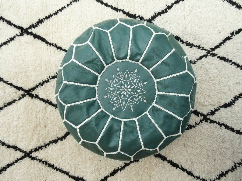 Divani: Pouf  Marocain en Cuir de Marrakech – Nuovo (secondo la descrizione) da cournillens venduto da Haronn