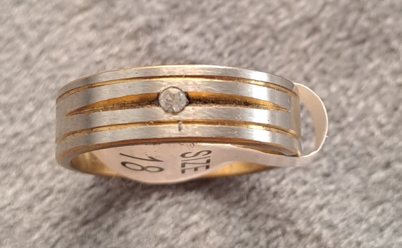 Altri gioielli: Restposten Ringe "Stainless steel" mit Steinchen – Nuovo (secondo la descrizione) da Sulgen venduto da Bmabi 1