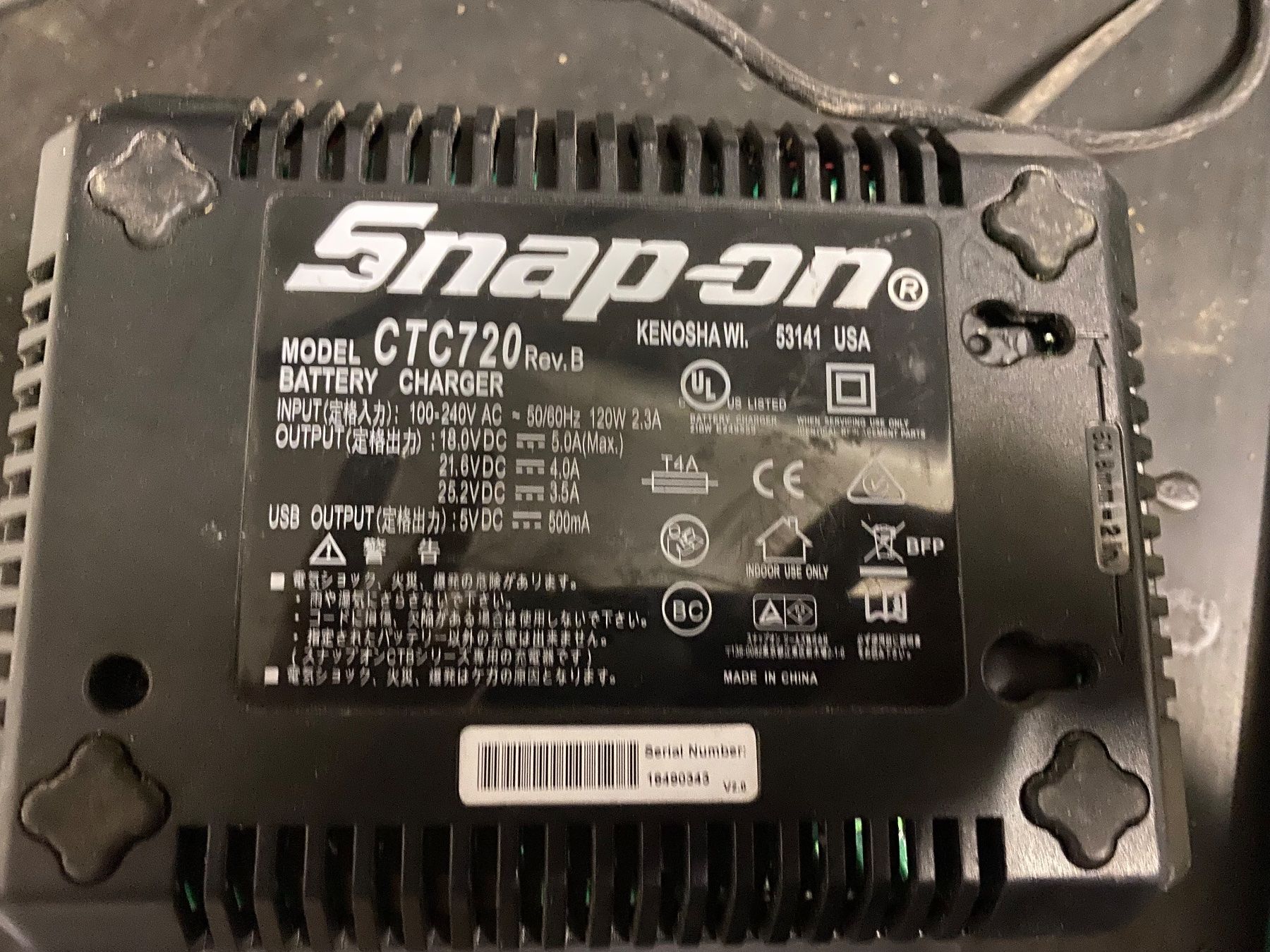 Caricatori & Batterie: Snap On Ladegerät – Usato da Menzingen venduto da putschiautofahrer 1