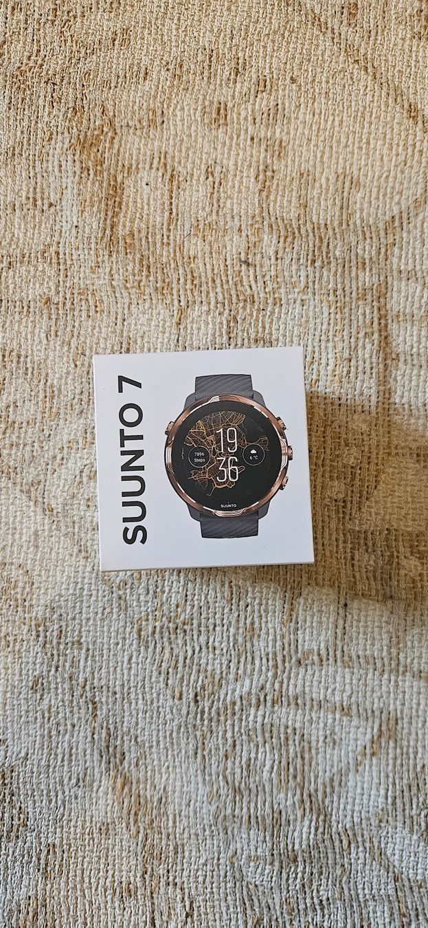 Suunto Smartwatch: Suunto 7 – Nuovo e nell'imballaggio originale da Sion venduto da Colorblind