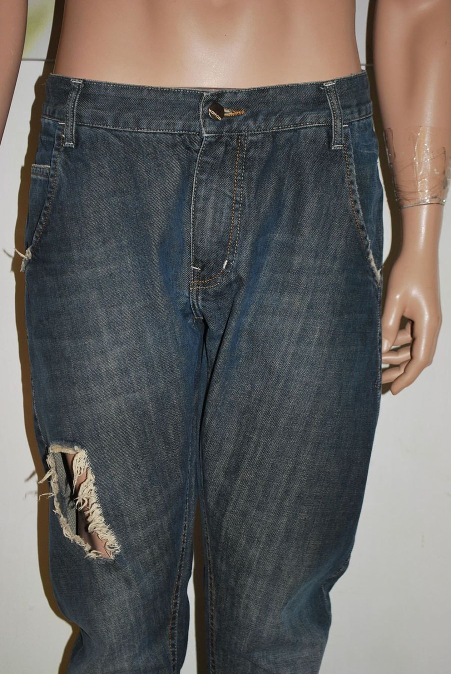 Jeans: Jeans M. OFFICER "Hype"    Taille/Grosse 40 – D'occasion à Cossonay-ville par Super-Price-Quality 1