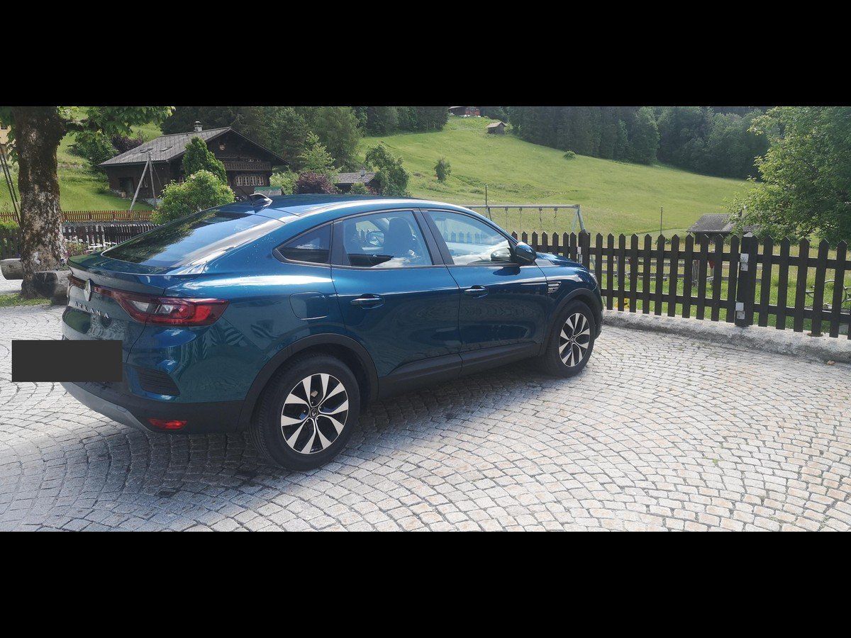 Autos: Arkana E-Tech Hybride intégral 18500 CHF. garantie mars 2027 – D'occasion à Vers-l'Eglise par fre_jtn8 1