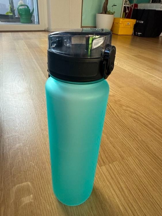 Gourdes & Thermos: Trinkflasche inkl. Sieb – Neuf (Voir description) à Zürich par Mousie