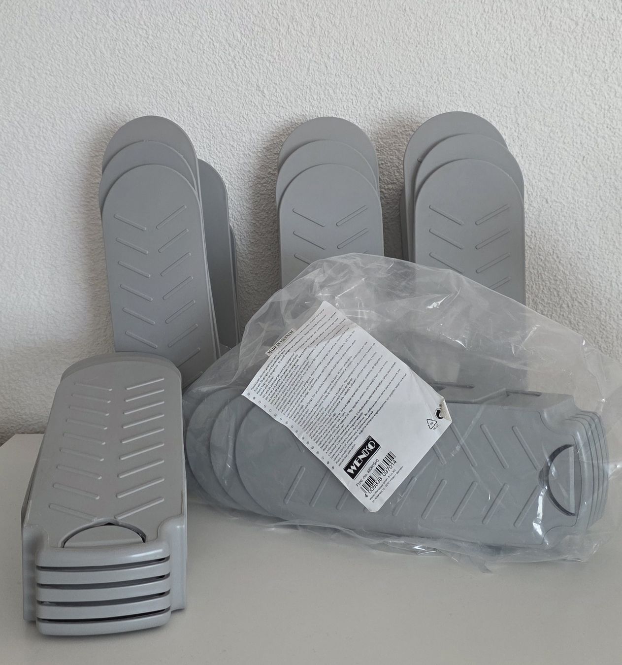 Scarpe da uomo: 16  Stk Schuhorganiezer – Nuovo (secondo la descrizione) da Frauenfeld venduto da Bleeddragon