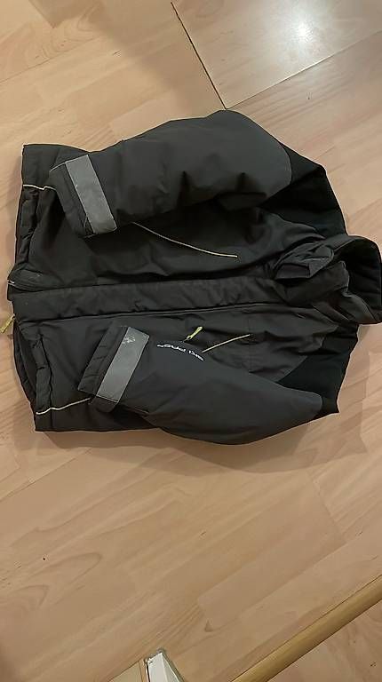 Jacken & Mäntel: Skijacke Gr. 134 – Gebraucht aus Zürich von omue01