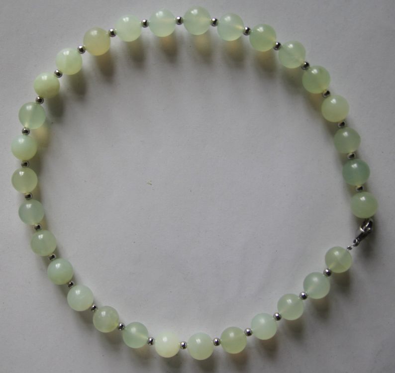 NEU Jade Kette Collier Jadekette mit Edelstahl Perlen Kaufen auf Ricardo