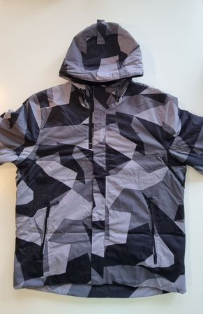 4F Winterjacke Grösse XL Top Zustand!