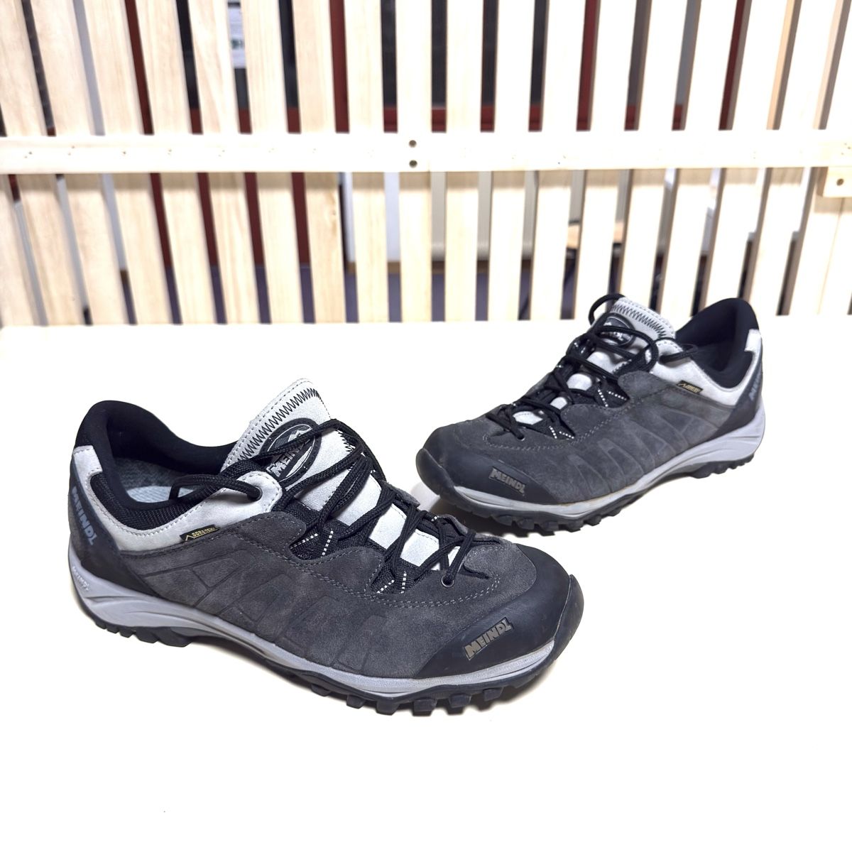 Meindl Scarpe da uomo: Meindl Florida GTX Trekkingschuhe Gr. 8.5 Grau Gore-Tex – Usato da Bern venduto da MaxiSeller 1