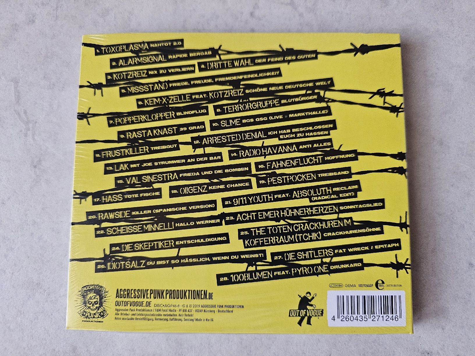 CD: Aggropunk Volume 4  -  Harte Zeiten  /  Fabrikneu – Nuovo e nell'imballaggio originale da Schneisingen venduto da backstore24 1