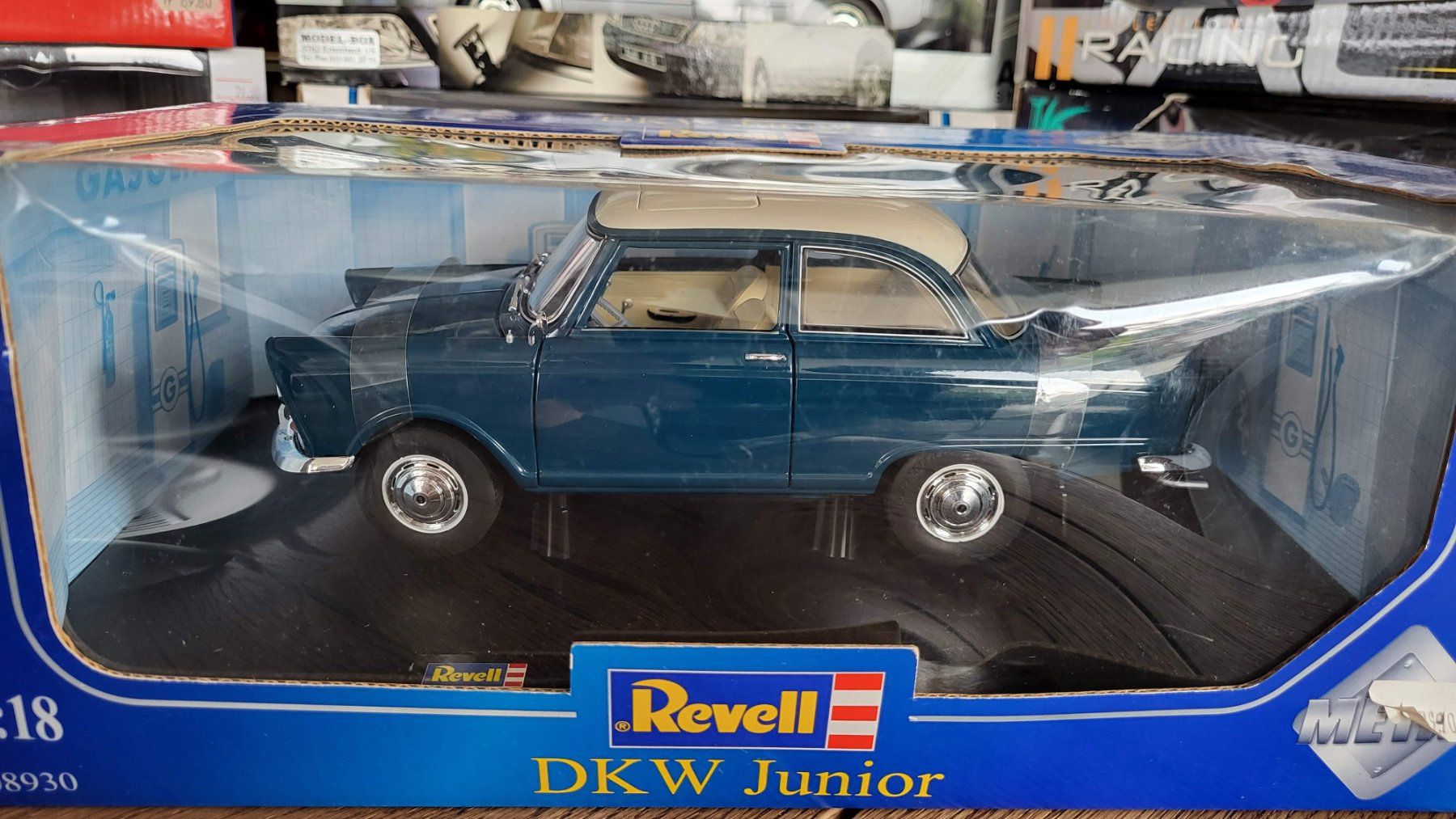 Revell Modellini d'auto: DKW Junior 1:18 Revell – Usato da Rothrist venduto da Juana5 1