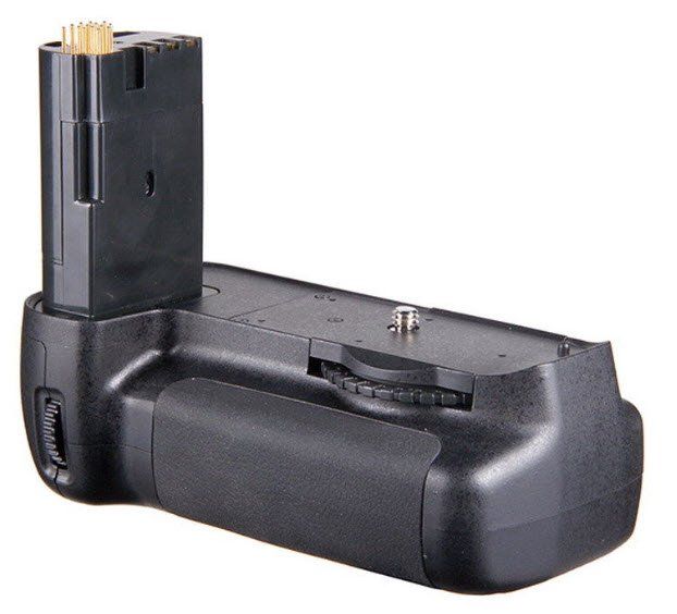 Nikon Fotocamera: Nikon MB-D80 Multi Power Batteriy Pack – Usato da Worb venduto da -rene- 1