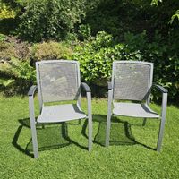 6 robuste Gartenstühle aus Metall 