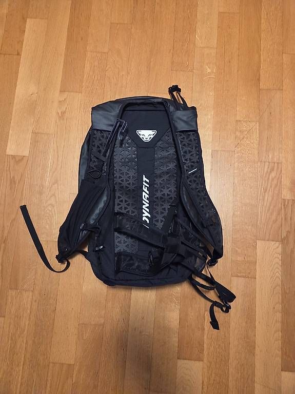 Sacs à dos: Dynastar Speed 25+3 Rucksack neu – D'occasion à Lachen SZ par ait_bfq7 1