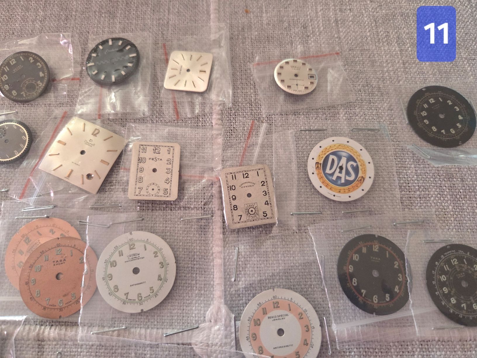 Orologi: lot de divers cadrans 39 pcs – Usato da la Chaux-de-Fonds venduto da Firenze6 5