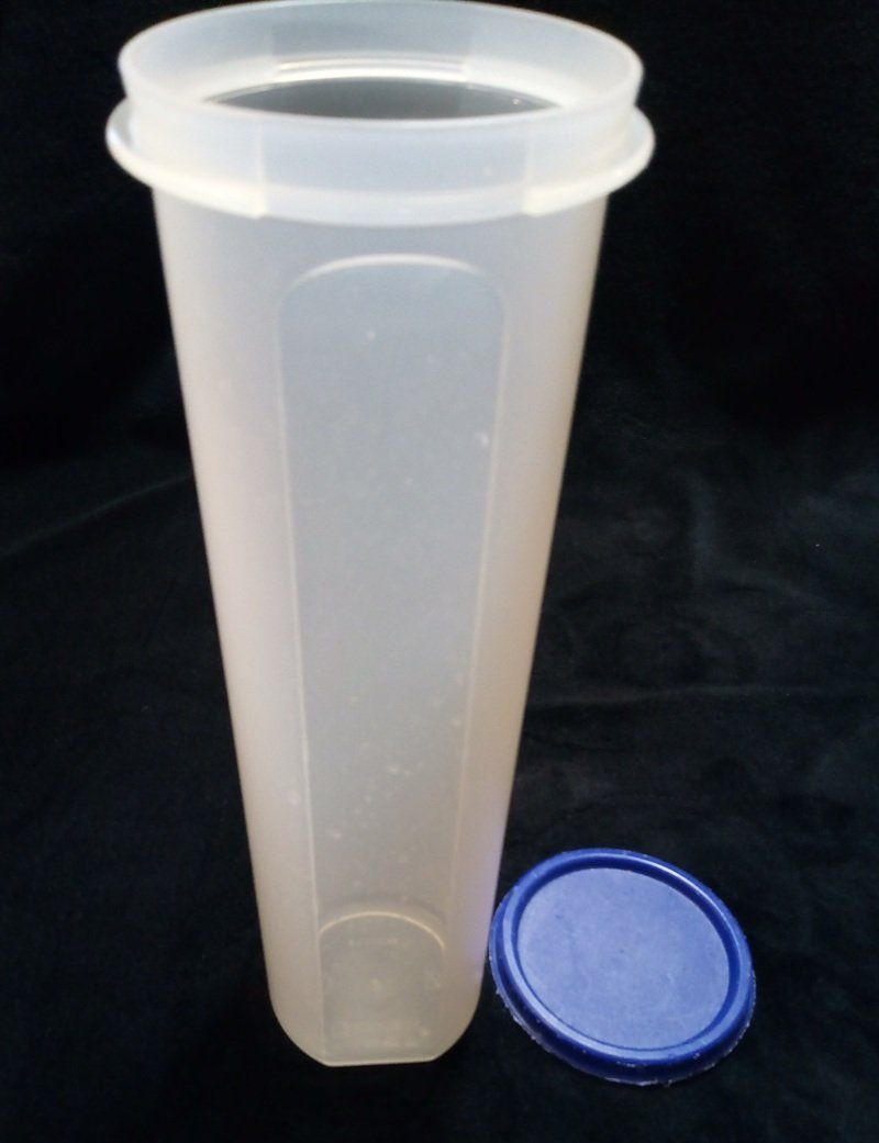 Tupperware Contenitori & Simili: TUPPERWARE Set - 7-teilig - Vorratsdosen, Shaker, Messbecher – Usato da Werdenberg venduto da EXA-Secondhand 3