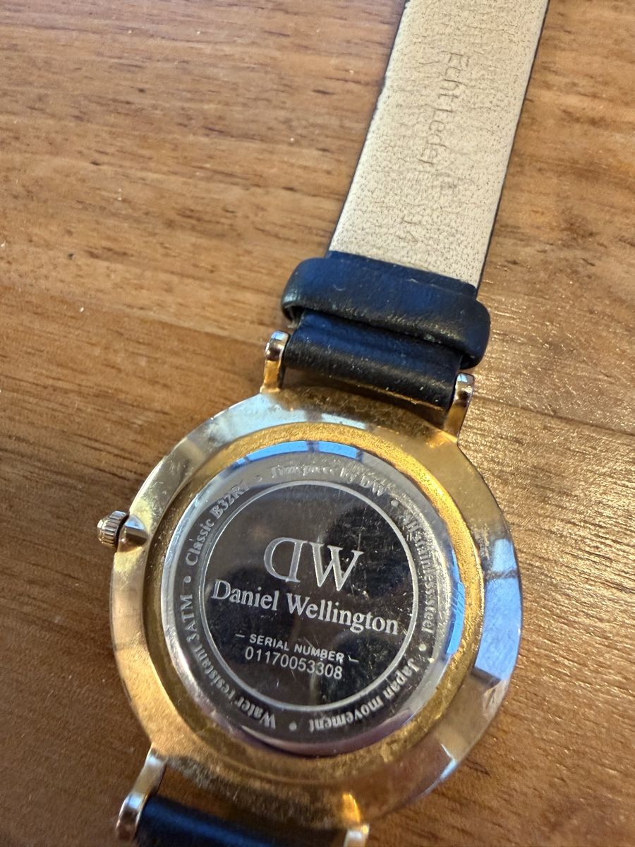 Daniel Wellington Orologi: Daniel Wellington Uhr – Usato da zürich venduto da skychef 3
