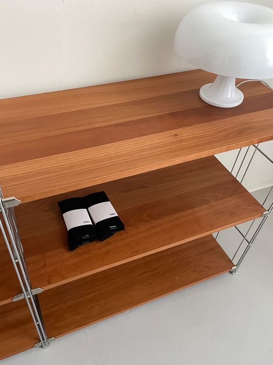 Interio Scaffali: Balton Zilo Regal mit Kirschholztablar – Nuovo (secondo la descrizione) da Zürich venduto da Son_77 1
