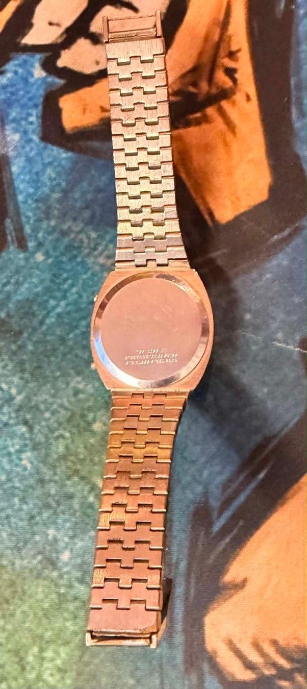 Eterna Orologi: Orolorgio ETERNA Driver LED Cal. 9392 del 1977 – Usato da Giubiasco venduto da Ticinerd 3