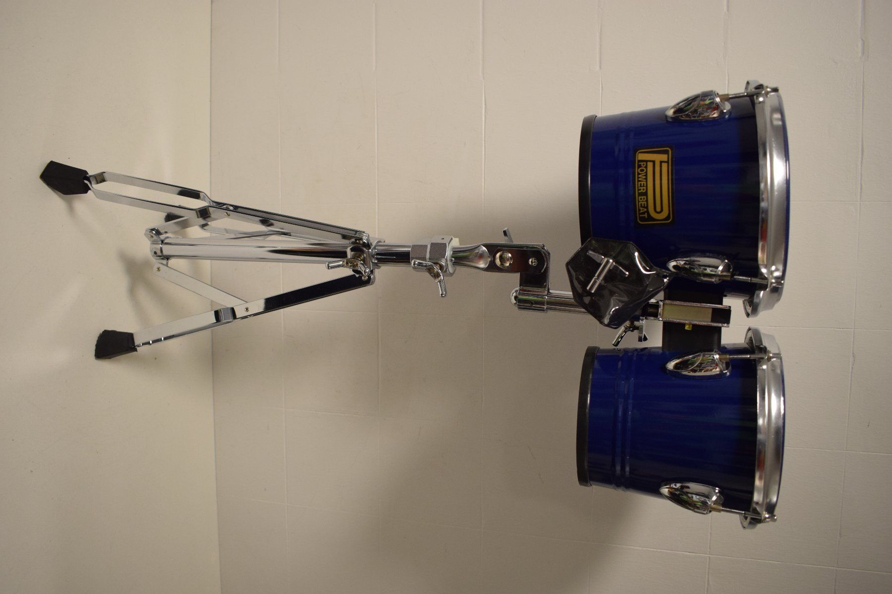 Strumenti musicali: Bongo Power Beat mit Ständer NEU – Nuovo (secondo la descrizione) da Zürich venduto da Brockito 1