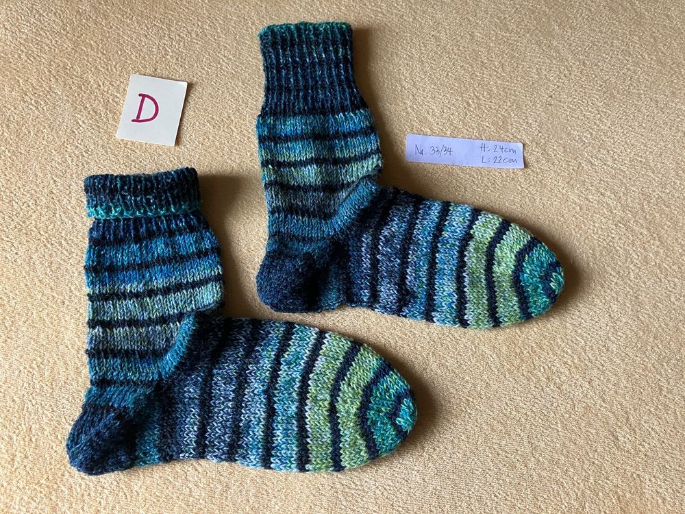 Neue handgestrickte Socken zur Auswahl Gr. 33/34 4